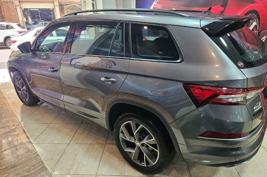 Kodiaq Skoda رمادي