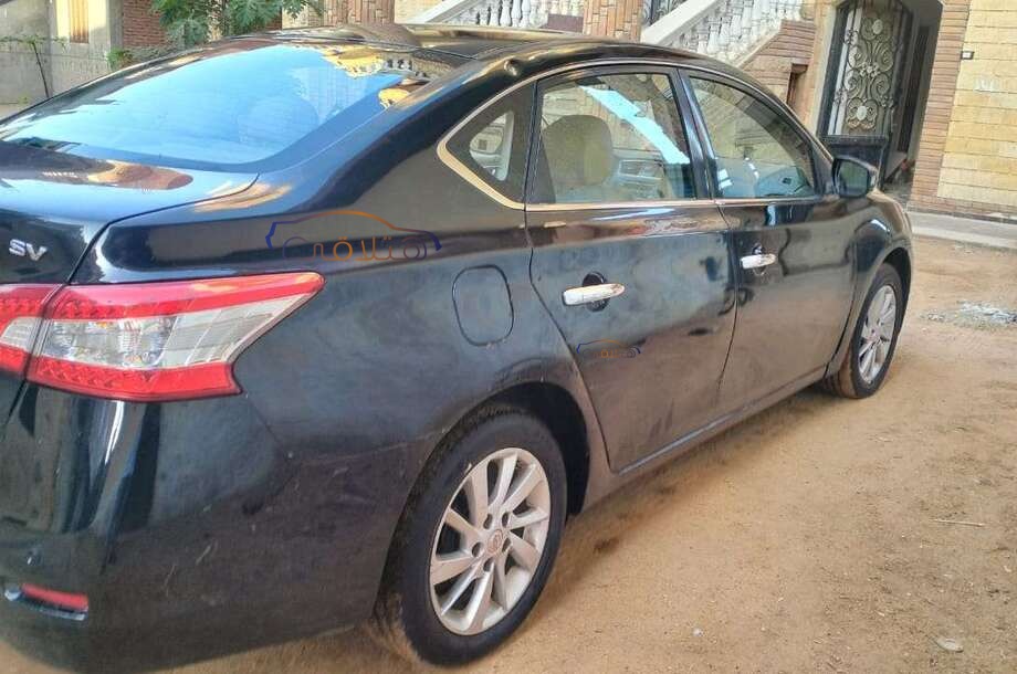 Sentra Nissan Black