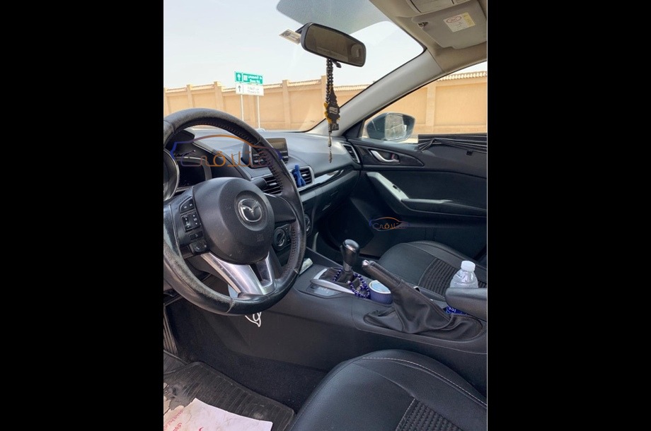 Mazda 3 Mazda أزرق