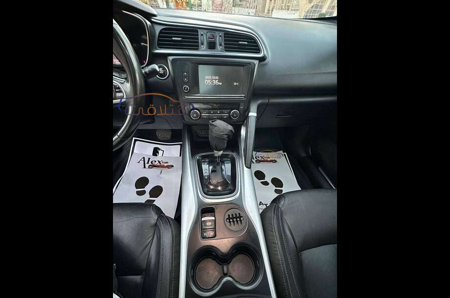Kadjar Renault أبيض