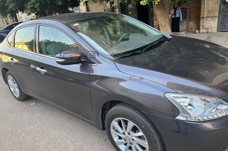 Sentra Nissan Silver