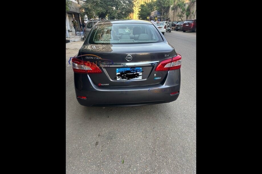 Sentra Nissan Silver