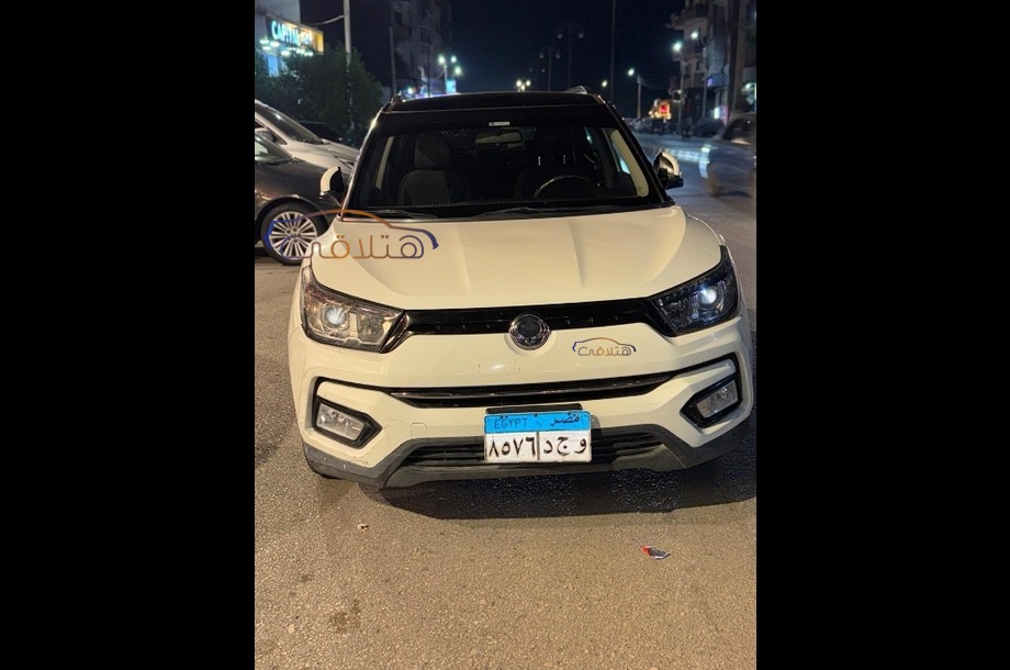 Tivoli Ssang Yong أبيض
