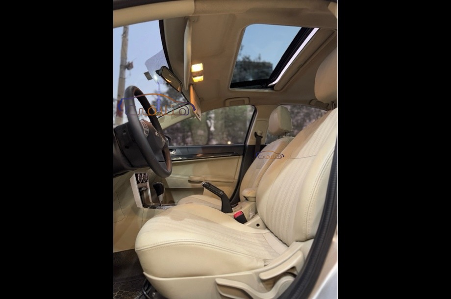 Lancer EX Shark Mitsubishi Gold