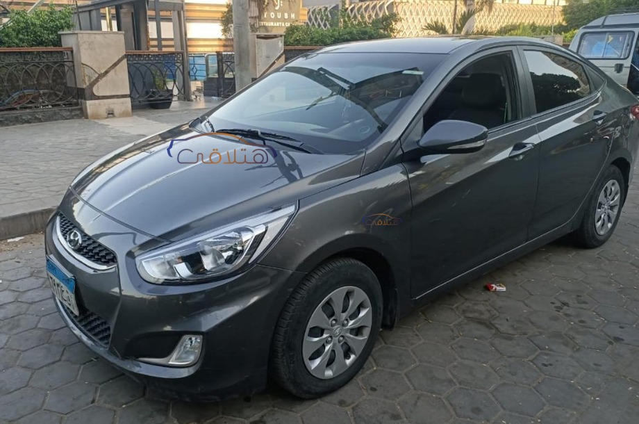 Accent RB Hyundai فيراني