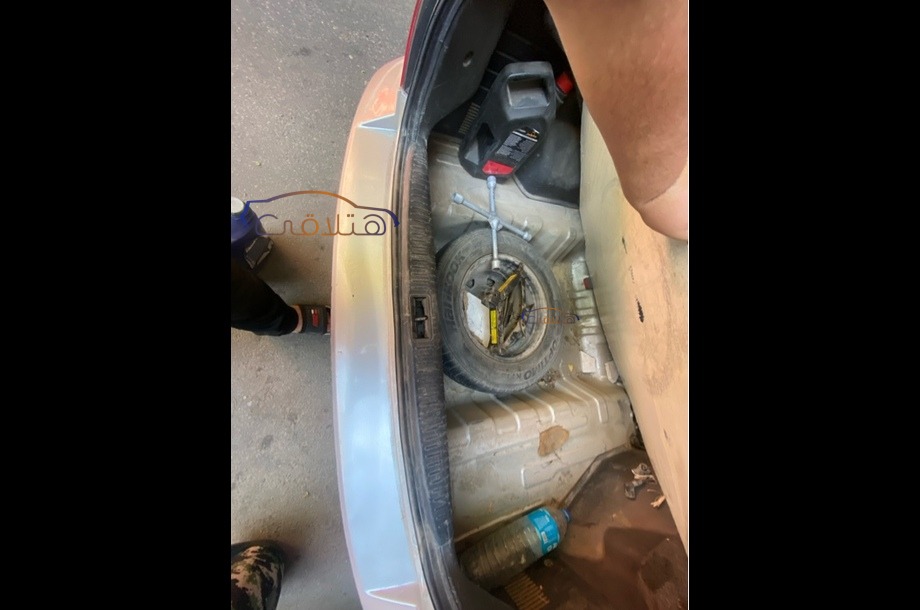 Verna Hyundai Silver