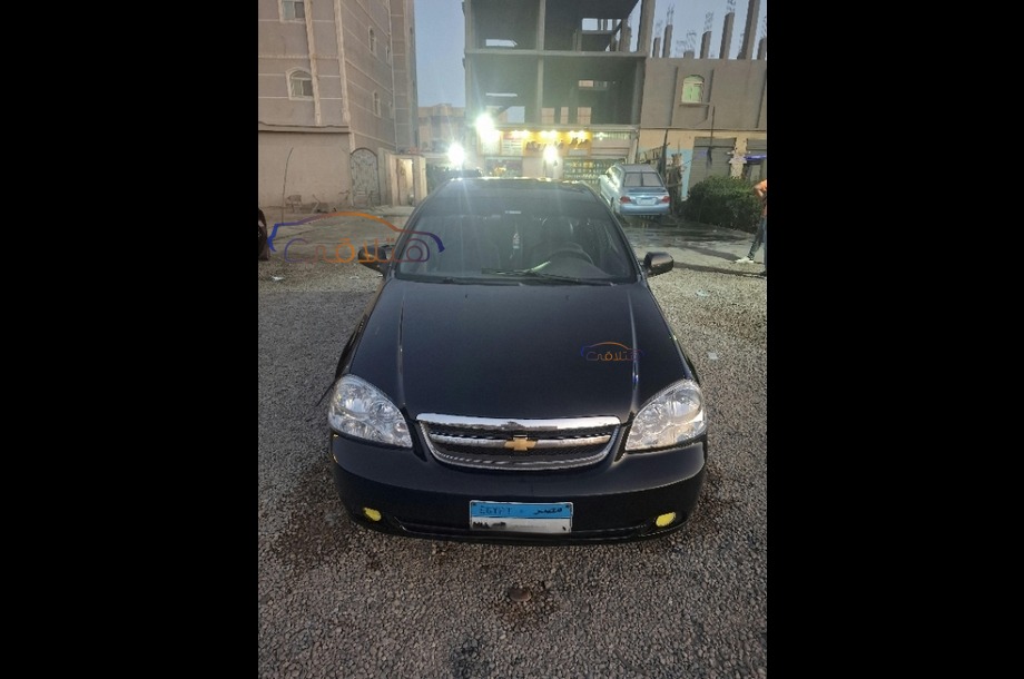 Optra Chevrolet أسود