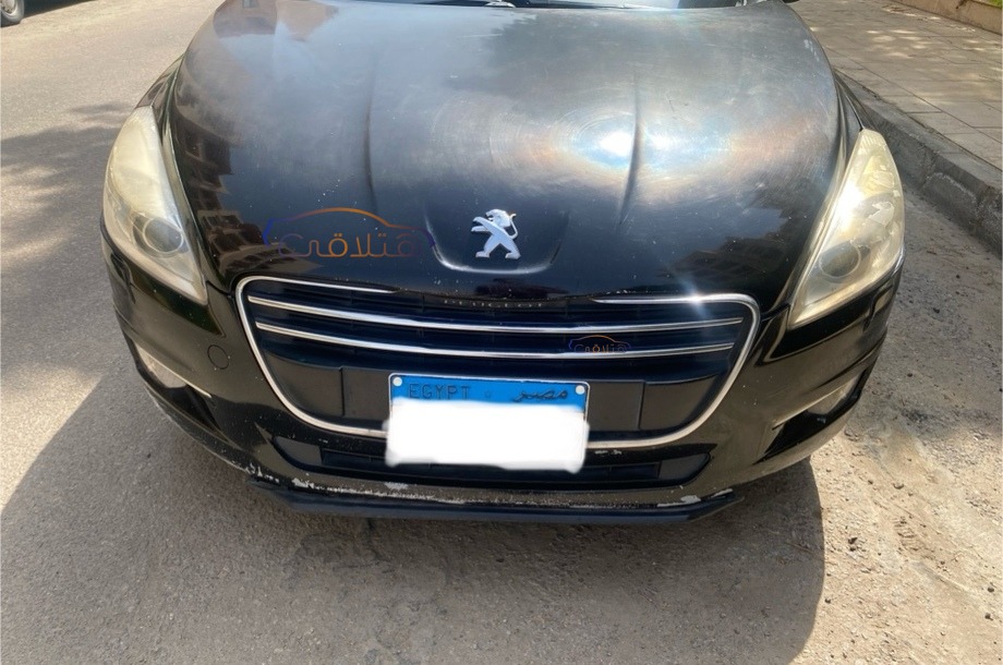 508 Peugeot أسود