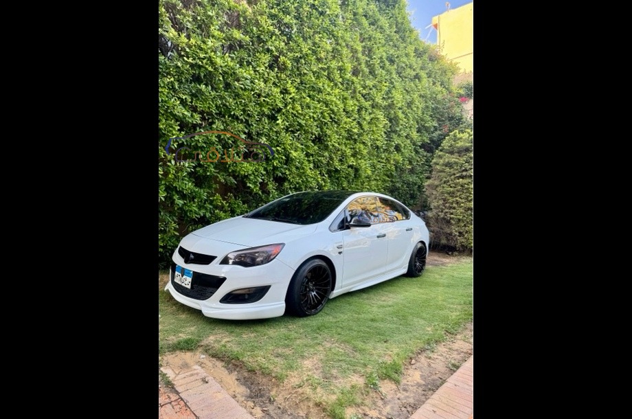 Astra Opel White
