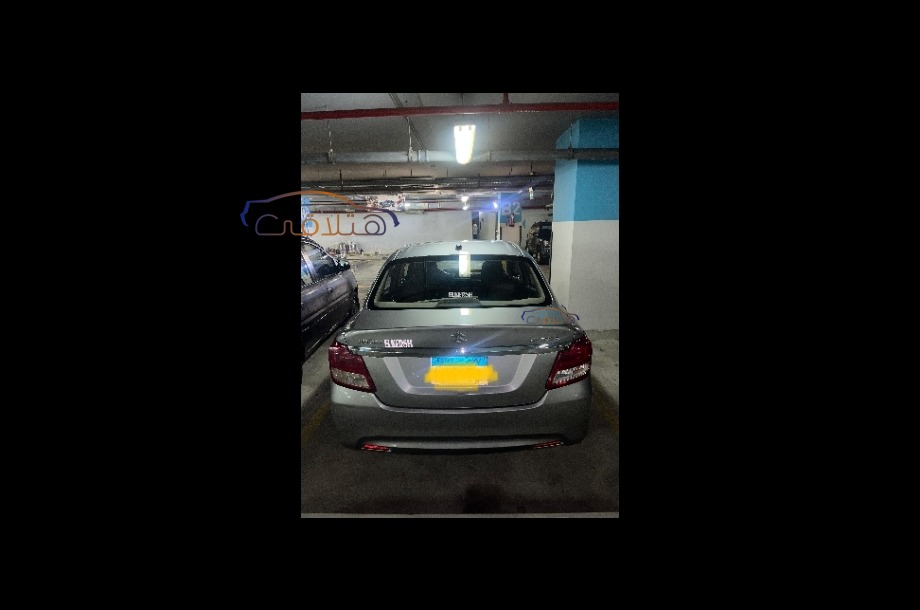 Dzire Suzuki فضي