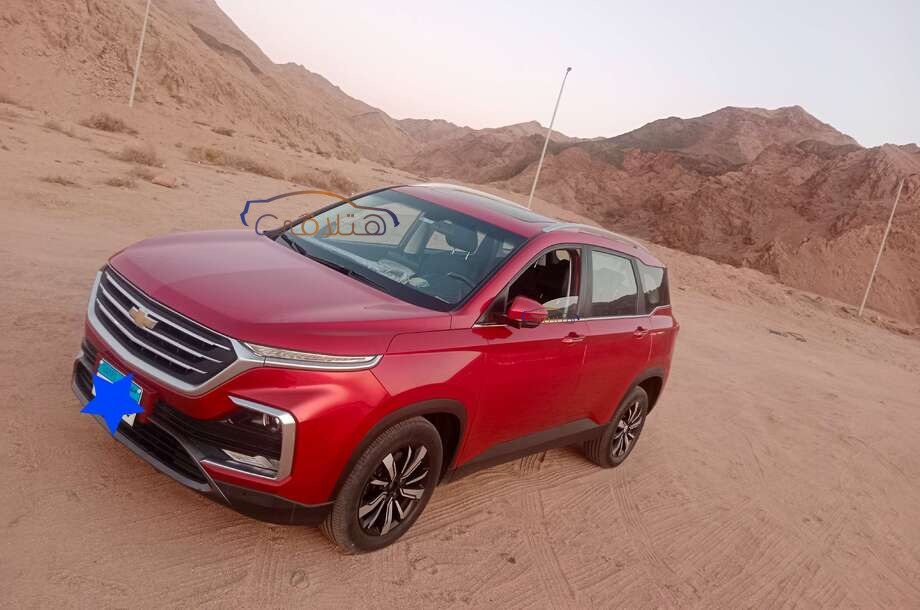 Captiva Chevrolet احمر