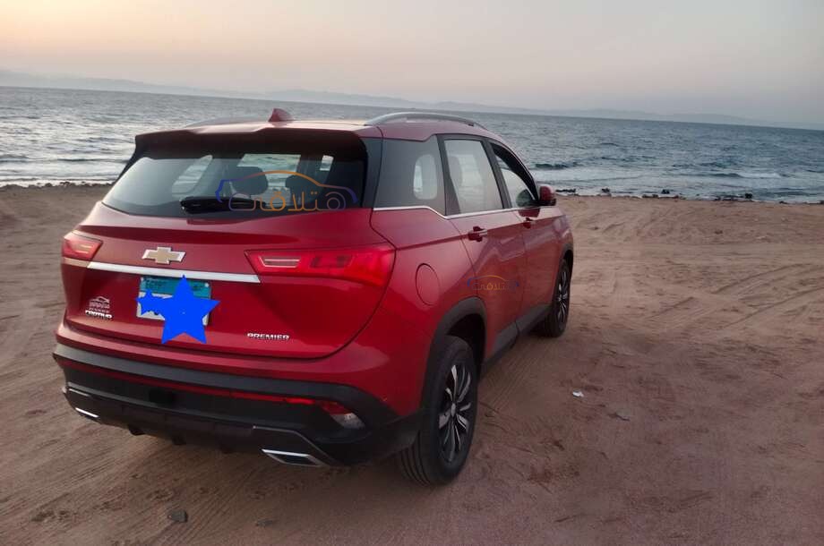 Captiva Chevrolet احمر