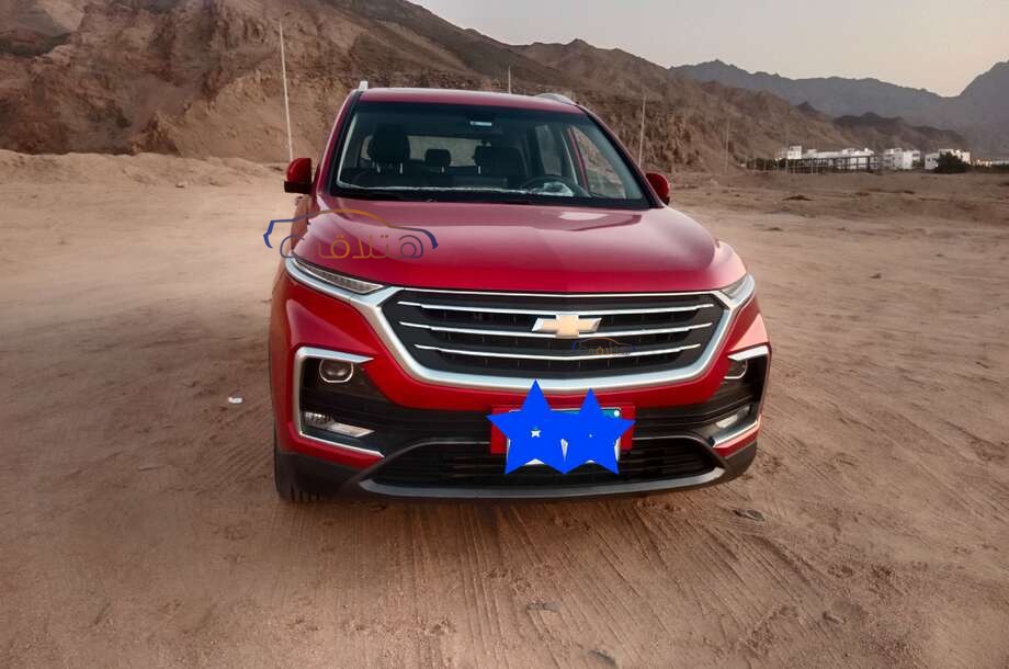 Captiva Chevrolet احمر
