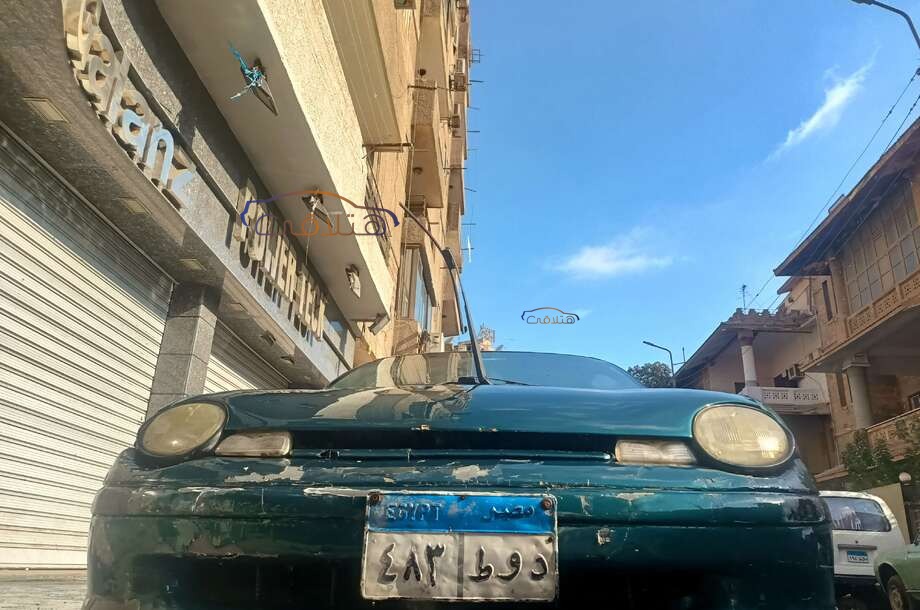 Neon Chrysler اخضر غامق