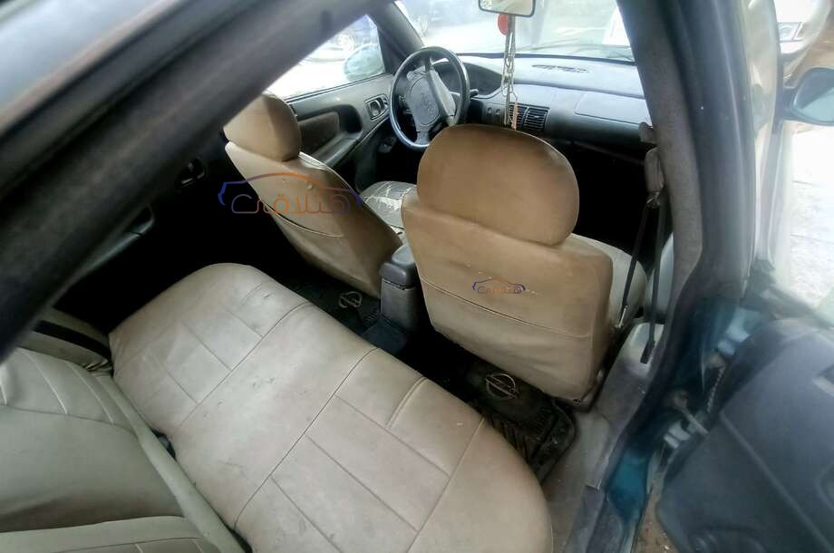 Neon Chrysler اخضر غامق