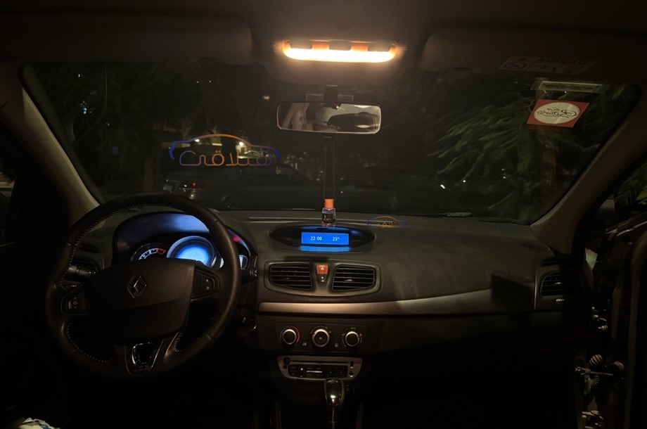 Fluence Renault برونزي