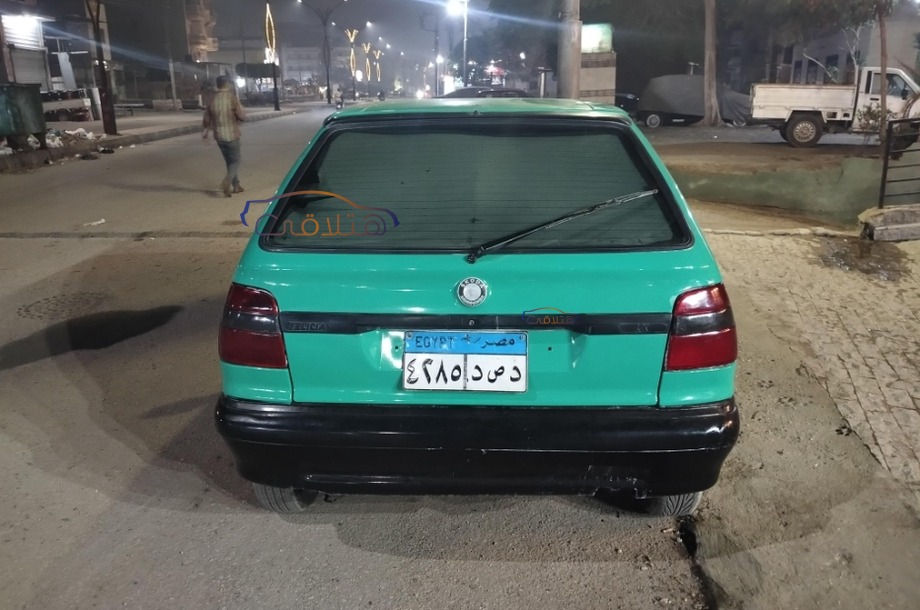 Felicia Skoda أخضر