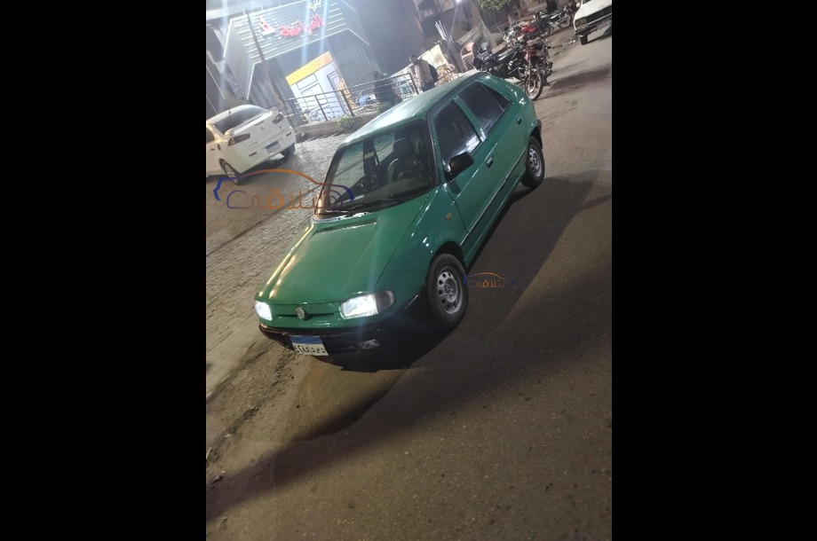 Felicia Skoda أخضر