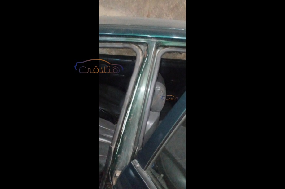 Accent Hyundai اخضر غامق