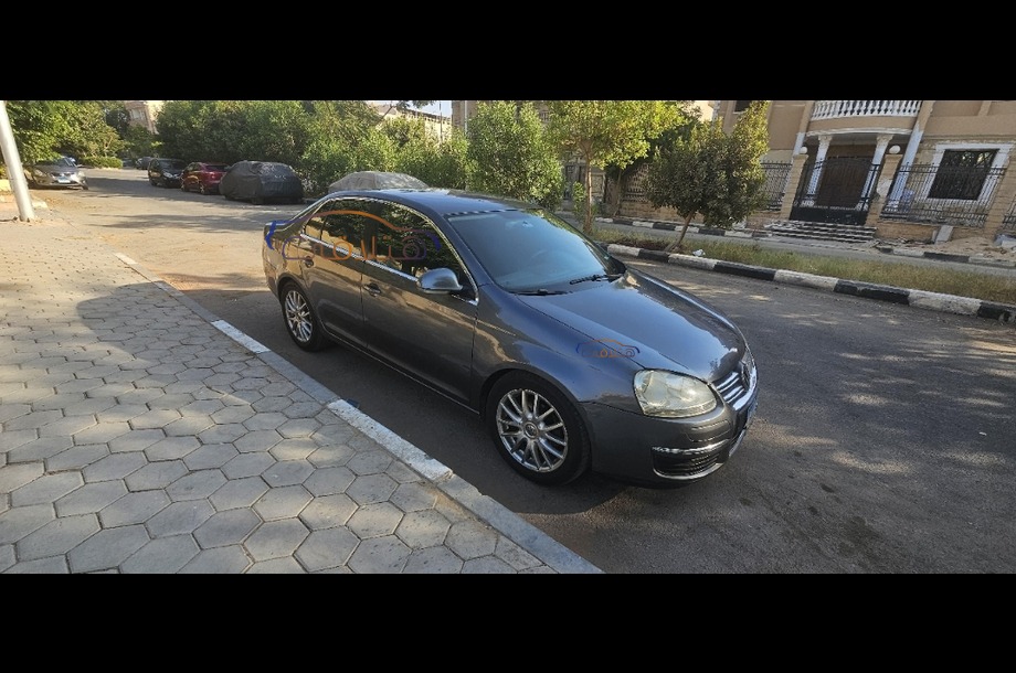 Jetta Volkswagen Gray