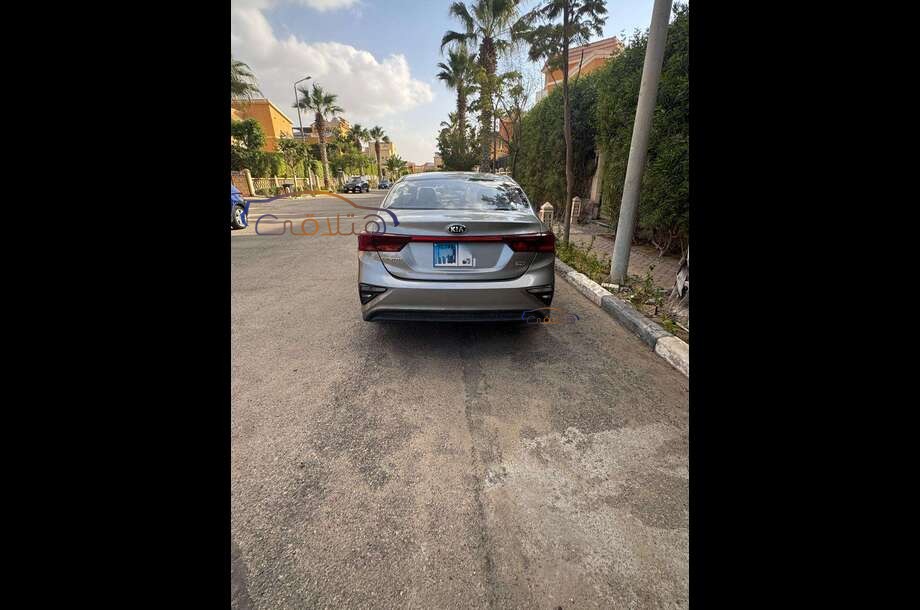 Grand Cerato Kia رمادي