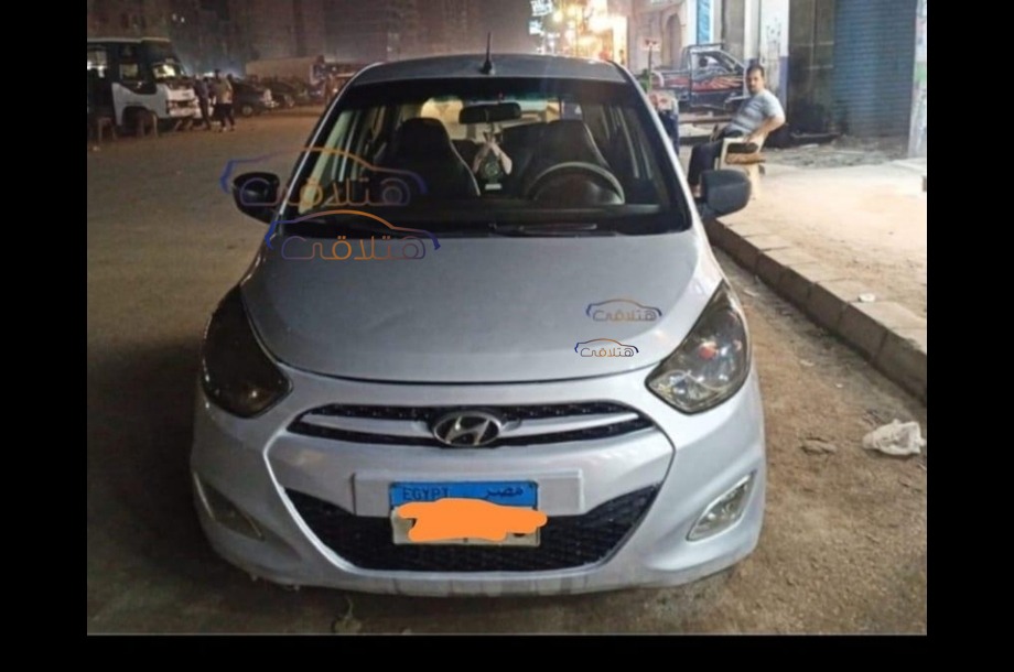 I10 Hyundai فضي