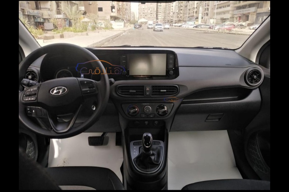 I10 Hyundai Silver