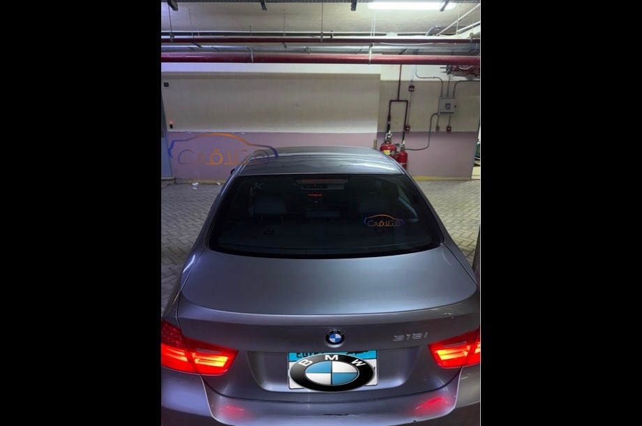 318 BMW Dark grey
