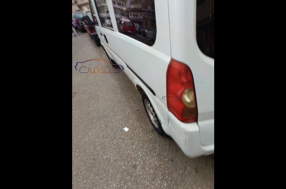 N300 Chevrolet أبيض