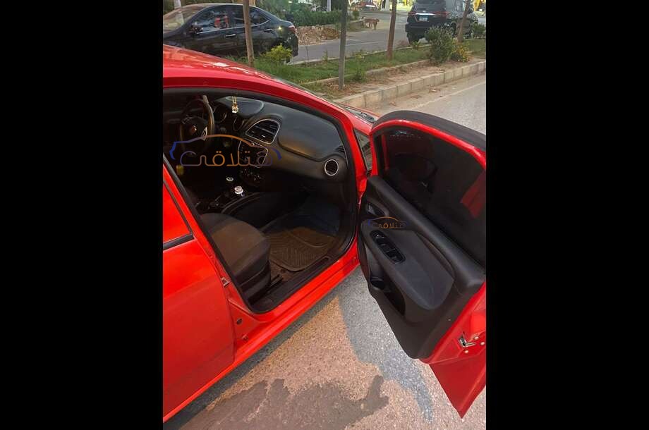 Punto Fiat Red
