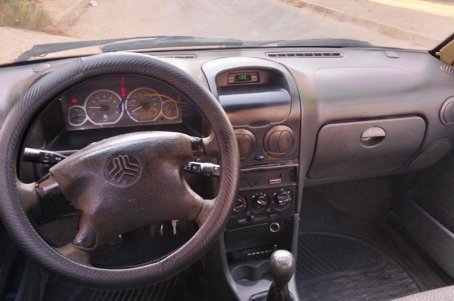 Pride Saipa احمر غامق