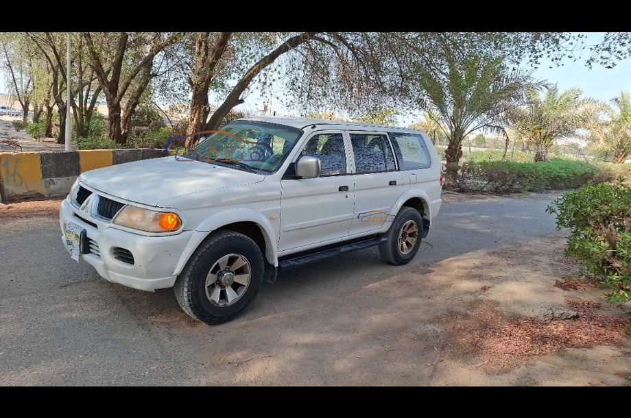 Nativa Mitsubishi White