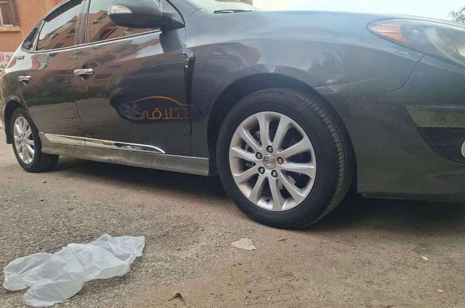 Elantra HD Hyundai Dark grey