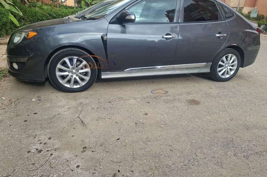 Elantra HD Hyundai Dark grey