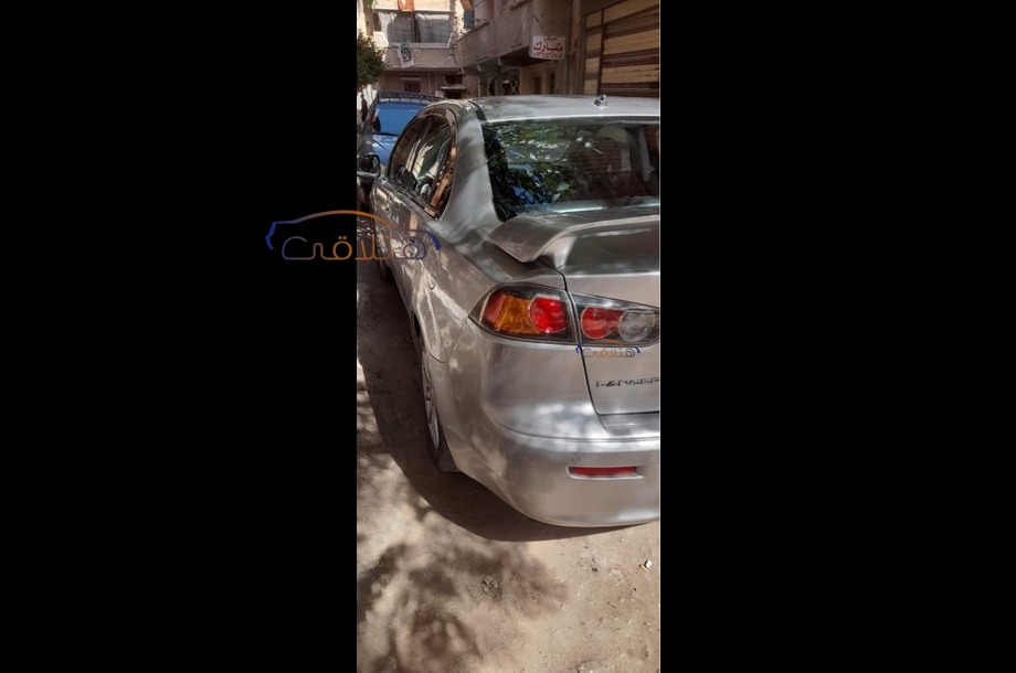 Lancer EX Shark Mitsubishi فضي