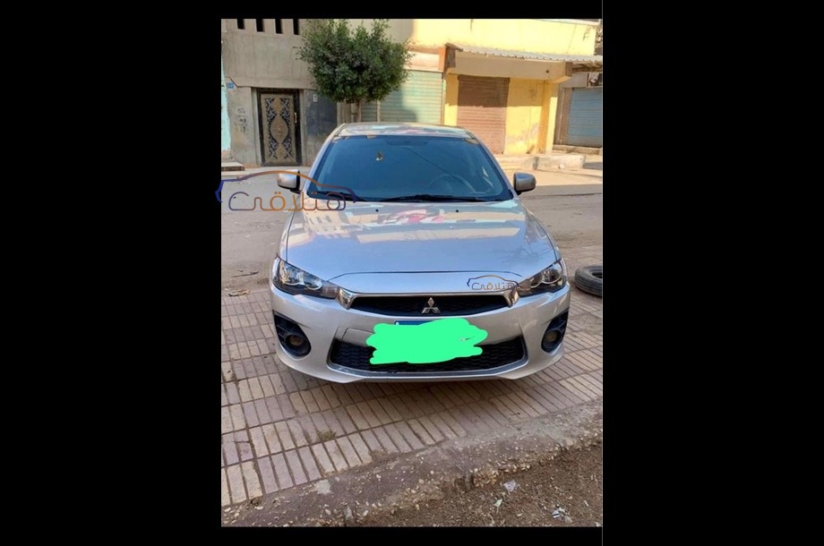 Lancer EX Shark Mitsubishi فضي