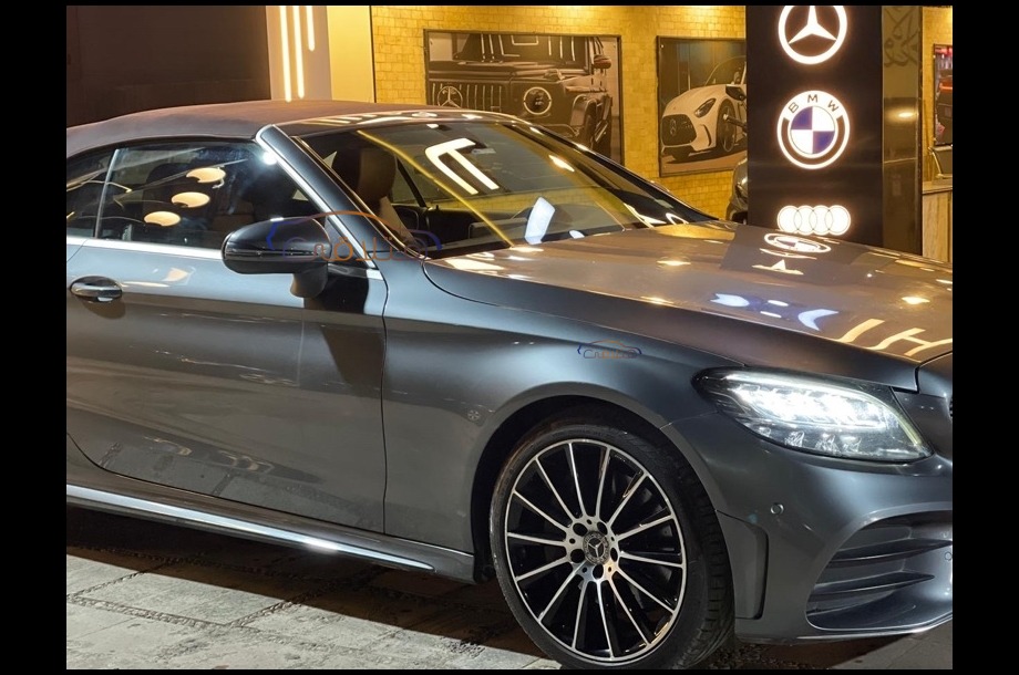 C 300 Mercedes Gray