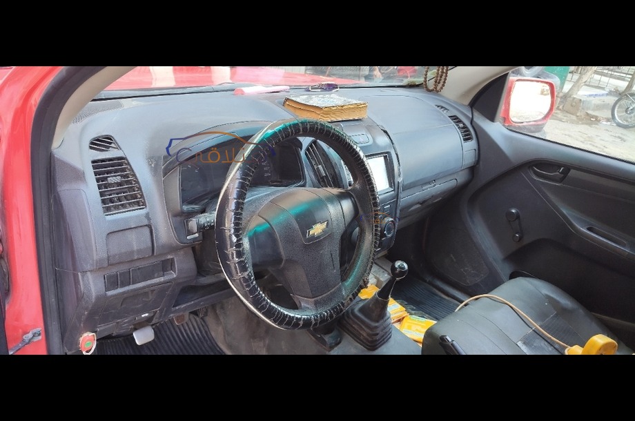 T-Series Chevrolet احمر