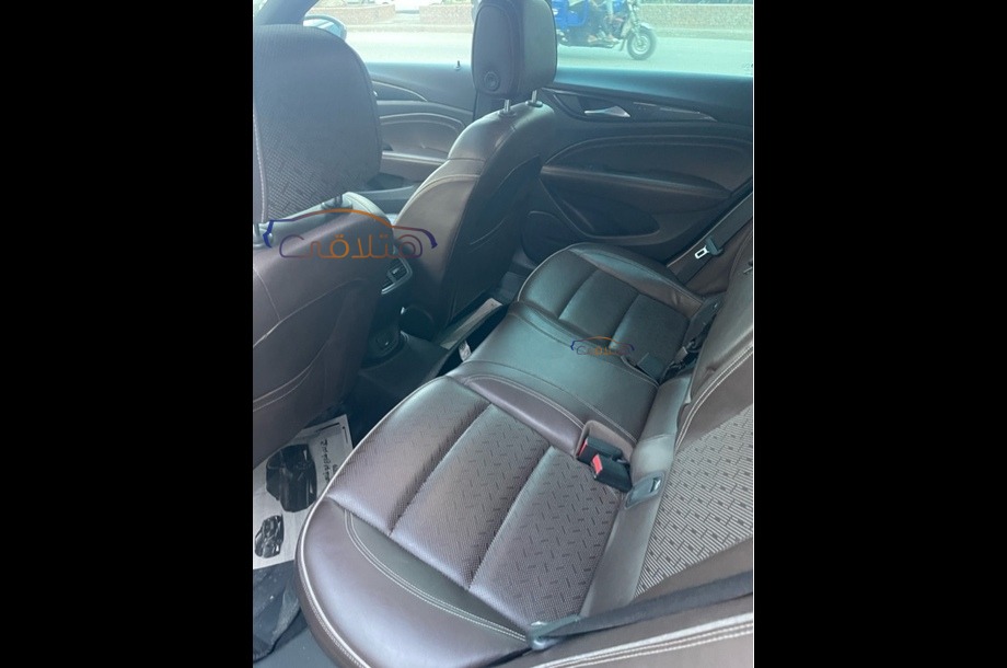 Insignia Opel Silver