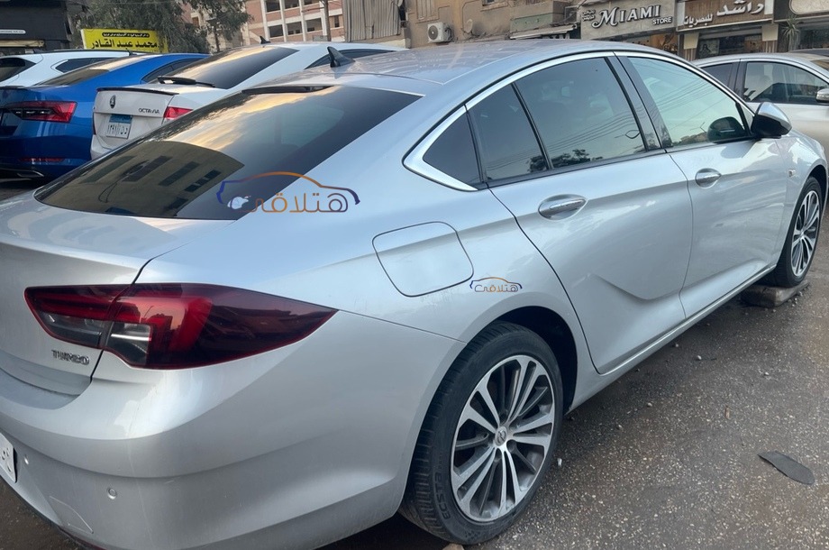 Insignia Opel Silver