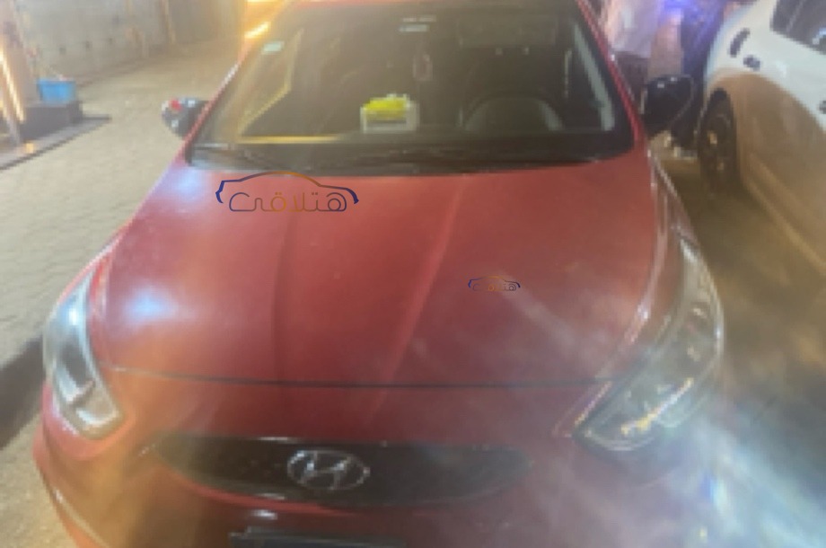 Accent RB Hyundai احمر