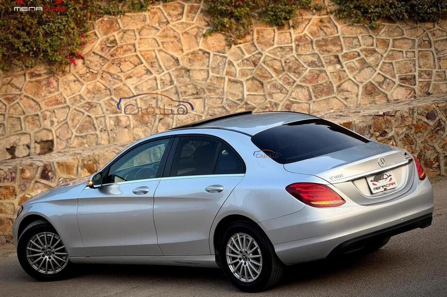 C 180 Mercedes رمادي