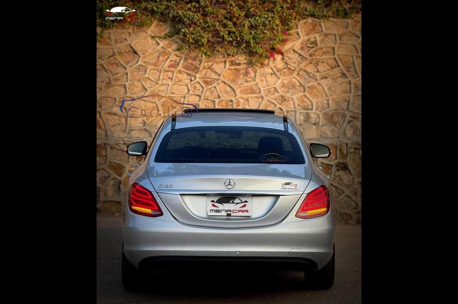 C 180 Mercedes رمادي