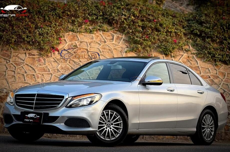 C 180 Mercedes رمادي