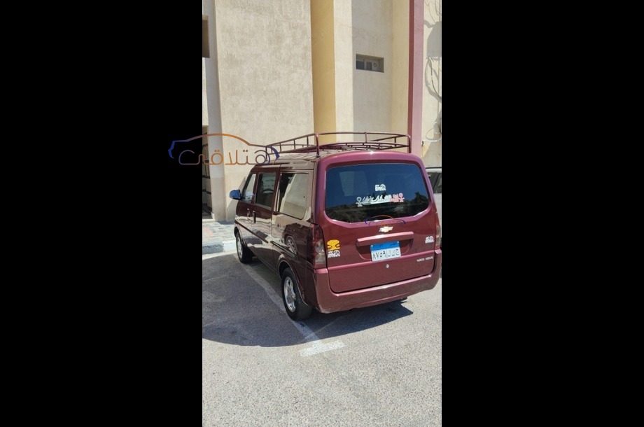 N300 Chevrolet احمر غامق