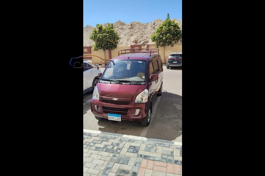 N300 Chevrolet احمر غامق