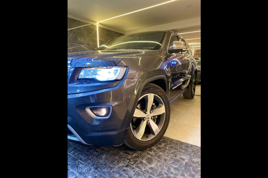 Grand Cherokee Jeep Mocha
