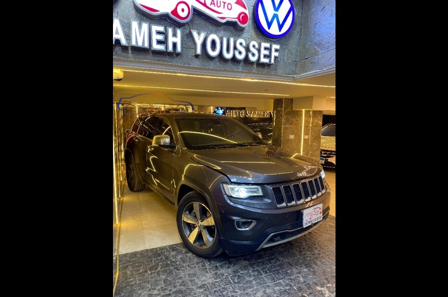 Grand Cherokee Jeep Mocha