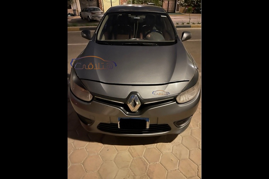 Fluence Renault رمادي
