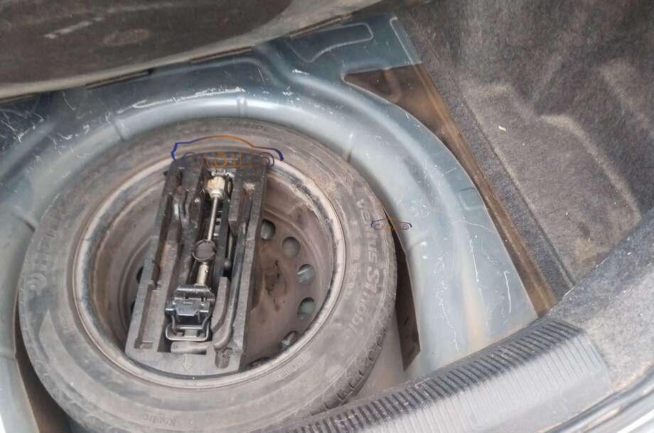 Jetta Volkswagen اخضر غامق